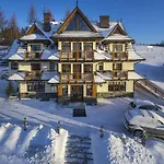 Bed & Breakfast Pod Miedza 200 M Do Term