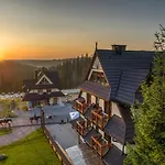 Bed & Breakfast Pod Miedza 200 M Do Term 3*