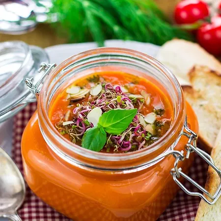 Bed & Breakfast Pod Miedza 200 M Do Term