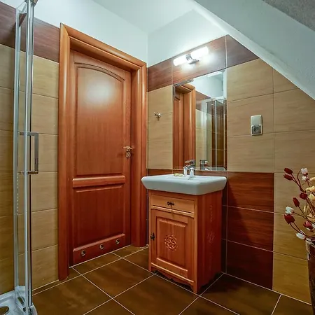 Pod Miedza 200 M Do Term Bukowina Tatrzańska
