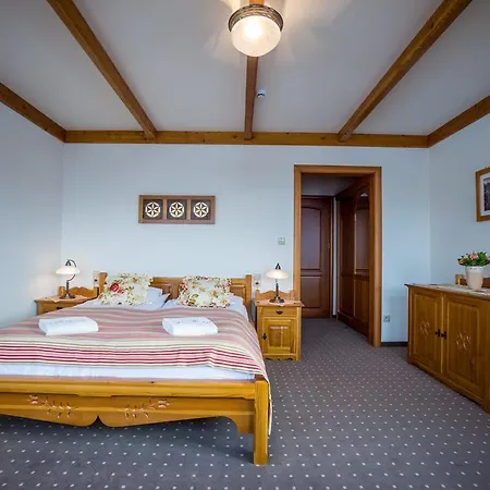 Pod Miedza 200 M Do Term B&B 3*
