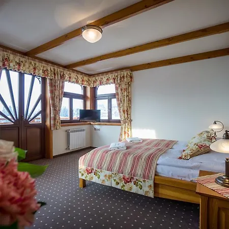 Pod Miedza 200 M Do Term B&B 3*
