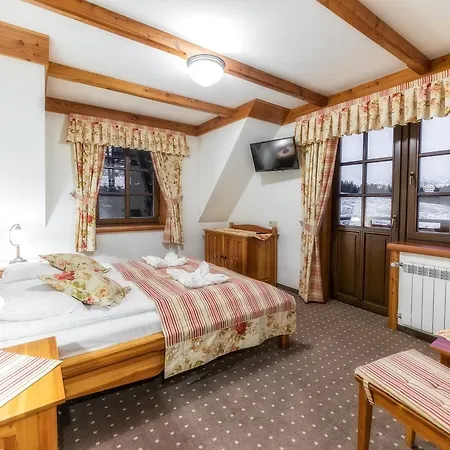B&B Pod Miedza 200 M Do Term 부코비나 타트잔스카